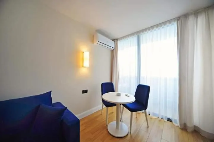 Apartment Twin Towers David Батуми